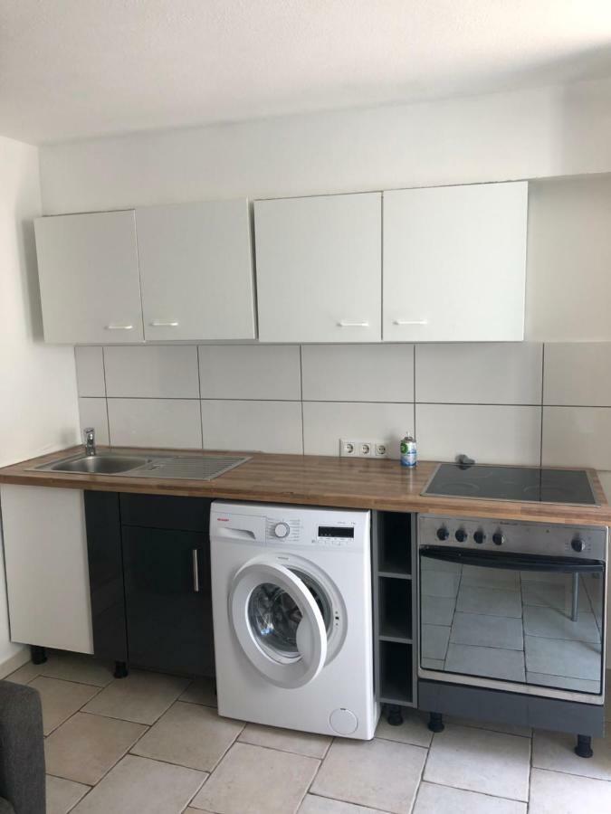 Ferienwohnung Beutelsbacherstrasse 12 Untertürkheim Stuttgart Exterior foto